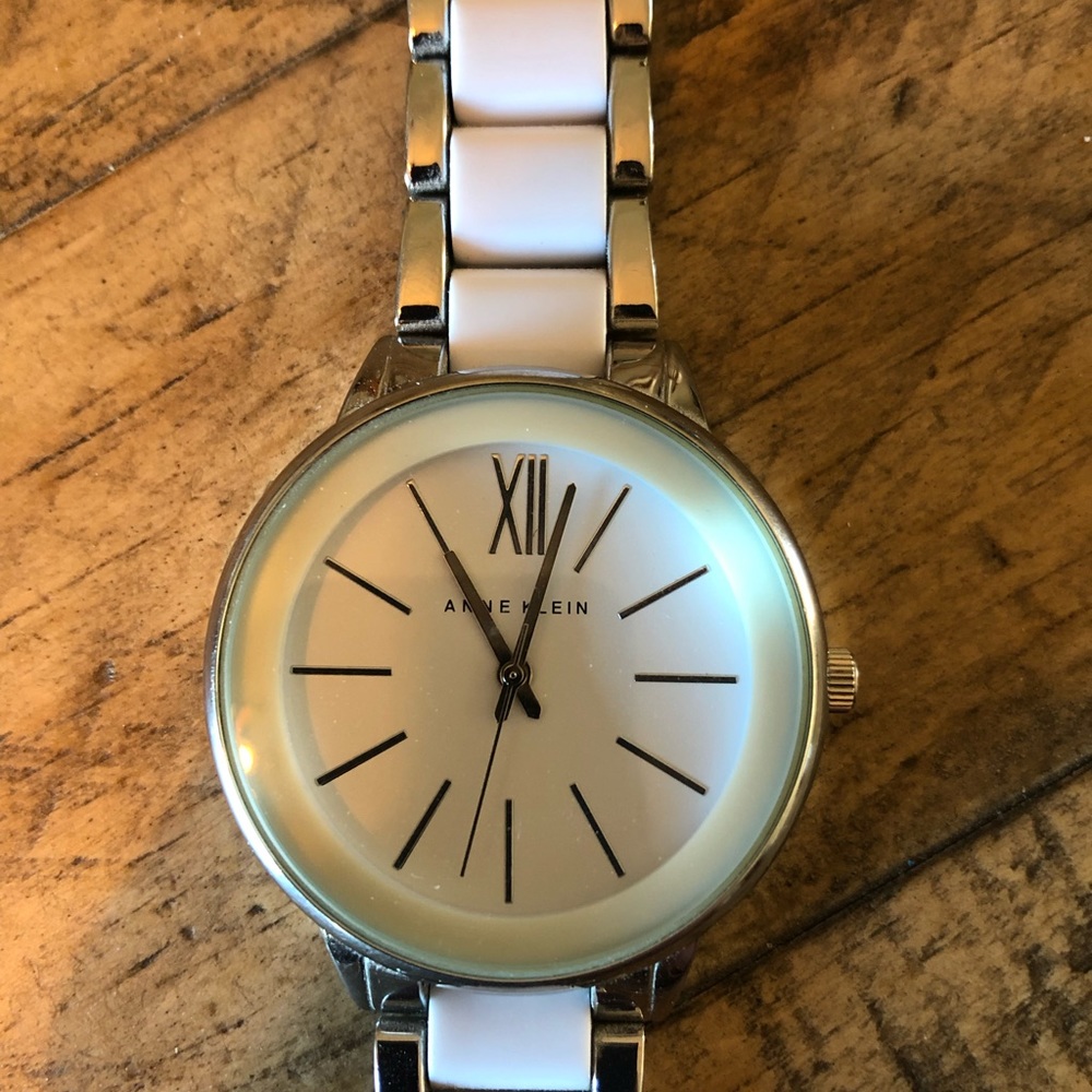 Anne Klein Watch - Picture 2 of 4